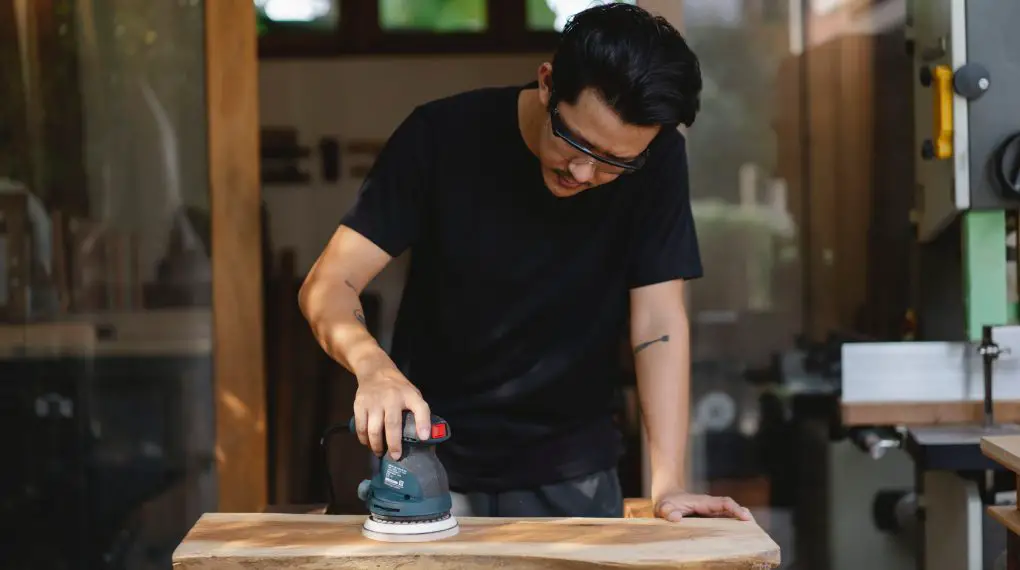 How to Sand a Table Top Flat